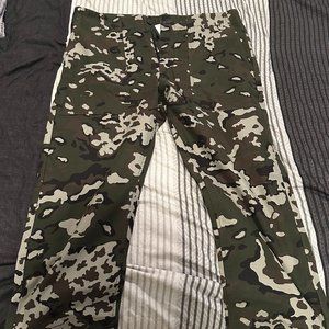 rag and bone - Cliffe Cotton Camo Field Pant (size 33)
